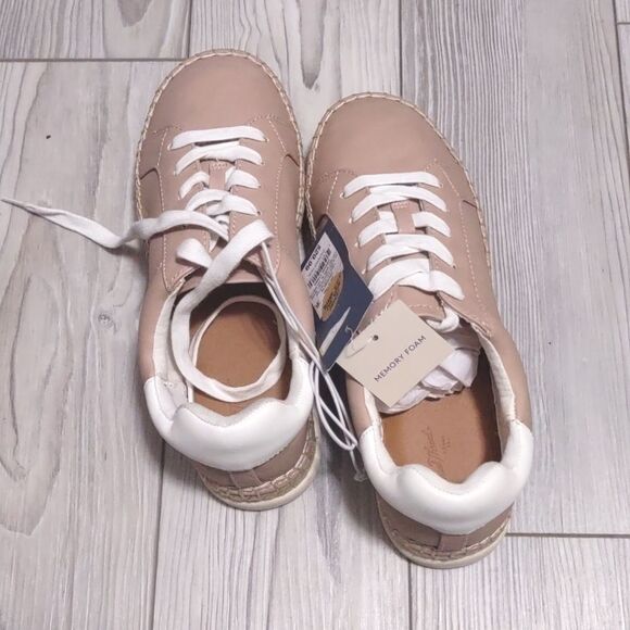 (20-3470)  🔥3/$20🔥  Universal Thread Tan Shaelyn Size 6 - Picture 6 of 11